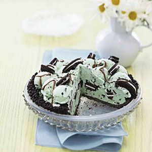 Mint-Chocolate-Ice-Cream-Pie