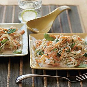 Asian-Noodles-with-Shrimp