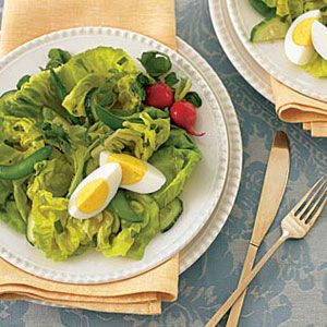 Tarragon-Green-Salad-with-Mustard-Dressing