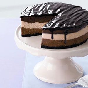 Triple-Chocolate-Cheesecake