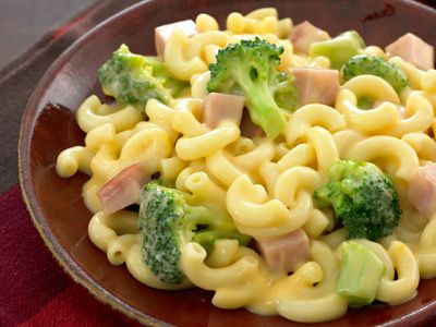broccoli mac and cheese with evaporated milk