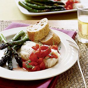 Cod-and-Asparagus-with-Tomato-Vinaigrette