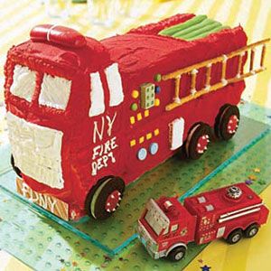 Fire-Truck-Cake