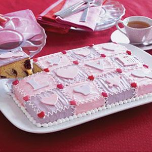 Quilted-Valentine-Cake
