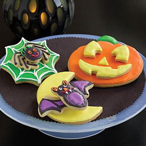halloween cookies - creepy cookie stacks