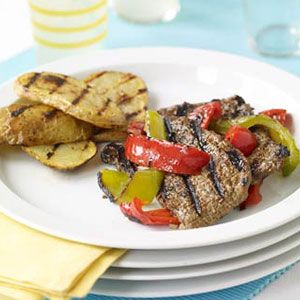 Grilled-Cube-Steaks-Peppers-with-Potato-Planks-Recipe