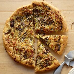 Leek-Mushroom-Pesto-Pizza-Recipe
