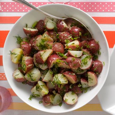 potato salad with scallions and dill