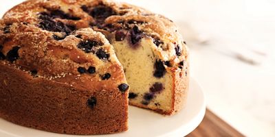 Valerie Bertinelli's Buttermilk Blueberry Cake – Dessert 