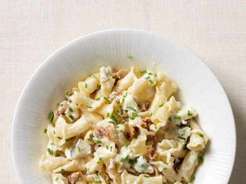Pasta with Toasted Walnuts, Blue Cheese & Chives – Pasta Recipes