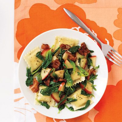 ravioli with apples bacon and spinach