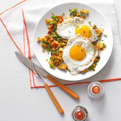 southwestern hash and fried eggs