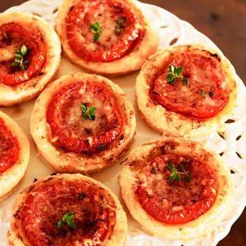 cheesy tomato tartlets