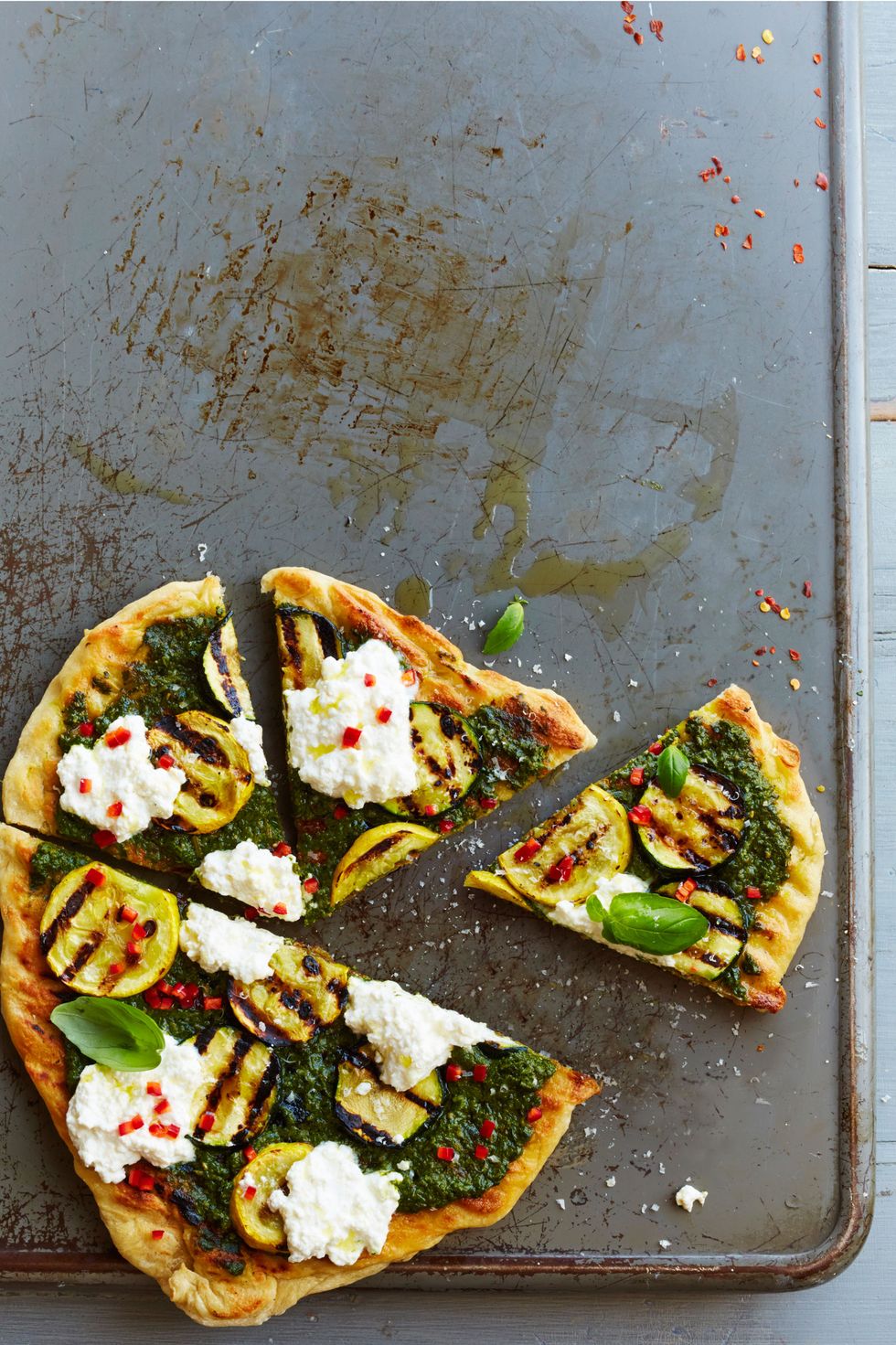 pizza recipe grilled green and white pizza