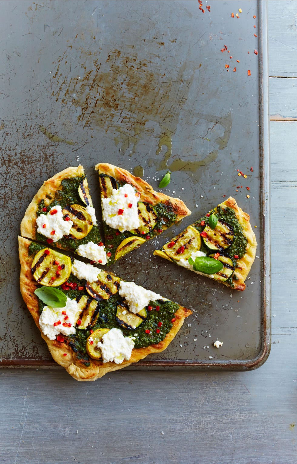 pizza recipe grilled green and white pizza