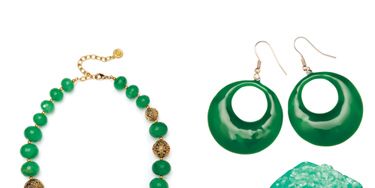 <p>Whether you prefer hunter, emerald, or Kelly, you'll be tempted to turn your closet into a green scene after taking a peek at these pretty ensembles. Flip through this slideshow to check out all you can do with the versatile hue.</p>