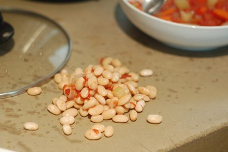 Food, Ingredient, Nuts & seeds, Seed, Cashew family, Dishware, Dish, Kitchen utensil, Condiment, Bowl, 