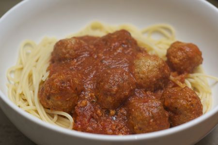 Food, Cuisine, Dish, Meat, Condiment, Kofta, Ingredient, Dishware, Spaghetti, Sauces, 