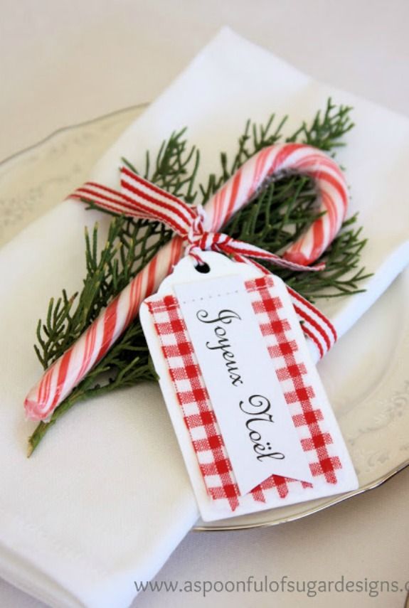 Steal These Holiday Gift Wrapping Ideas - DIY candy cane themed paper
