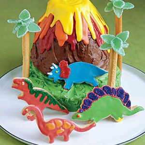 Demo: Volcano Cake﻿ - Lb Cakes, LLC