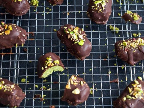 Food, Cuisine, Dish, Petit four, Ingredient, Praline, Chocolate, Chocolate brownie, Mendiant, Baking, 