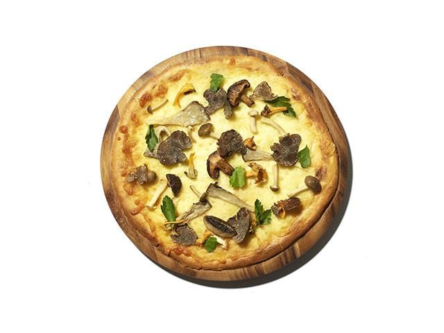 Cuisine, Food, Dish, Ingredient, Quiche, Pizza, Baked goods, Italian food, Recipe, Goat cheese, 